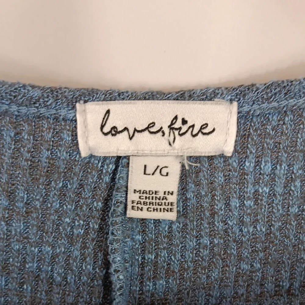 love, fire Dress Women's Size Large Blue Crisscross V-Neck
